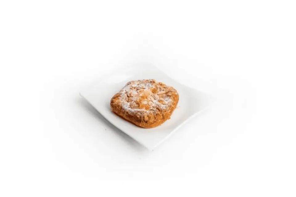 Danish Aux Amande