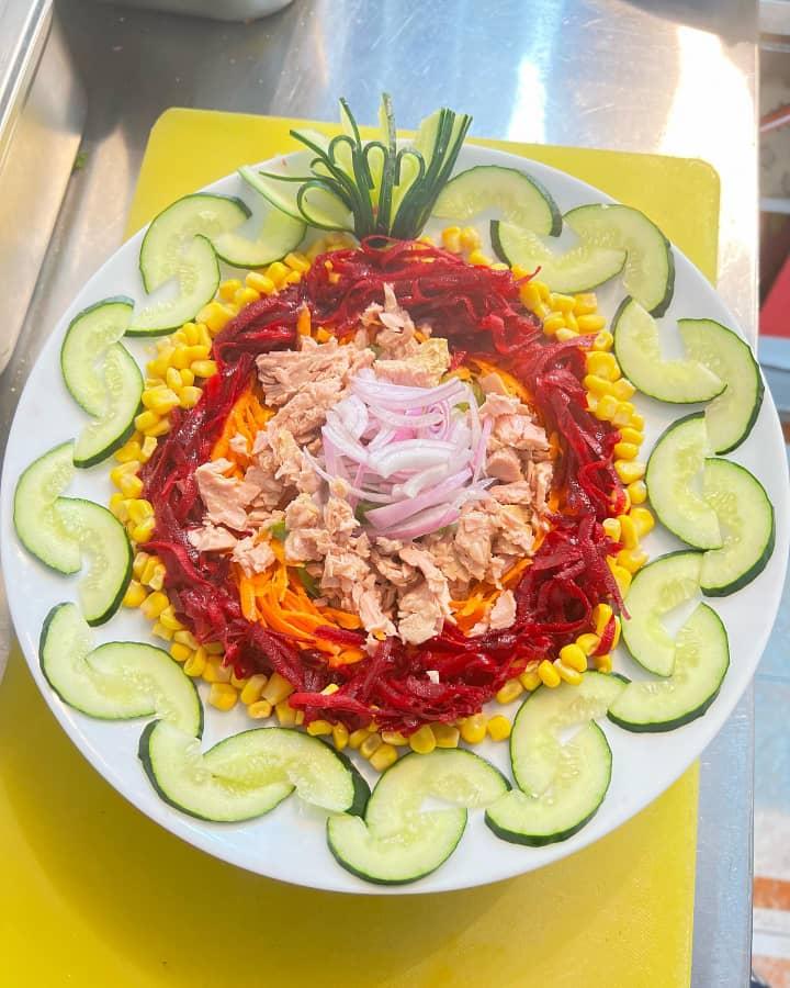 Tuna Salata