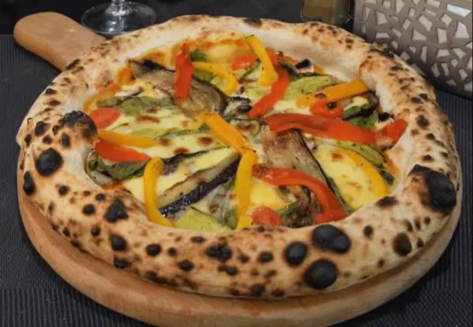 Pizza Végétarienne - Moyenne