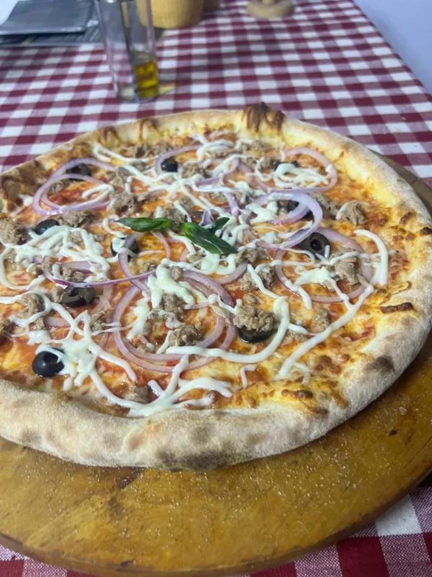 Pizza Tonnata