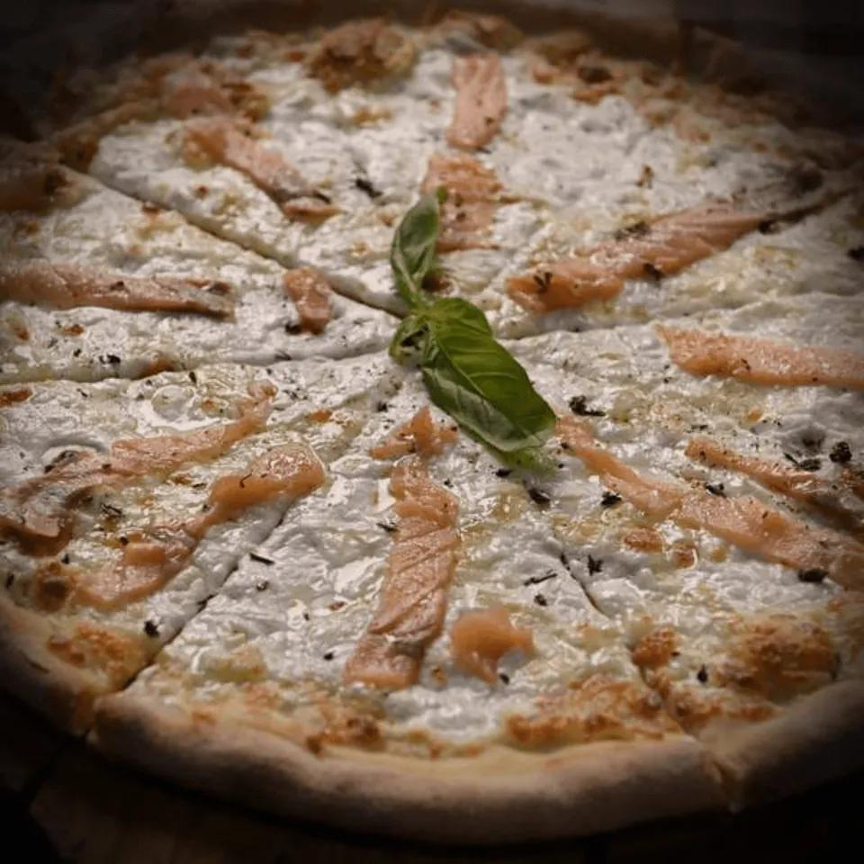 Pizza Salmone