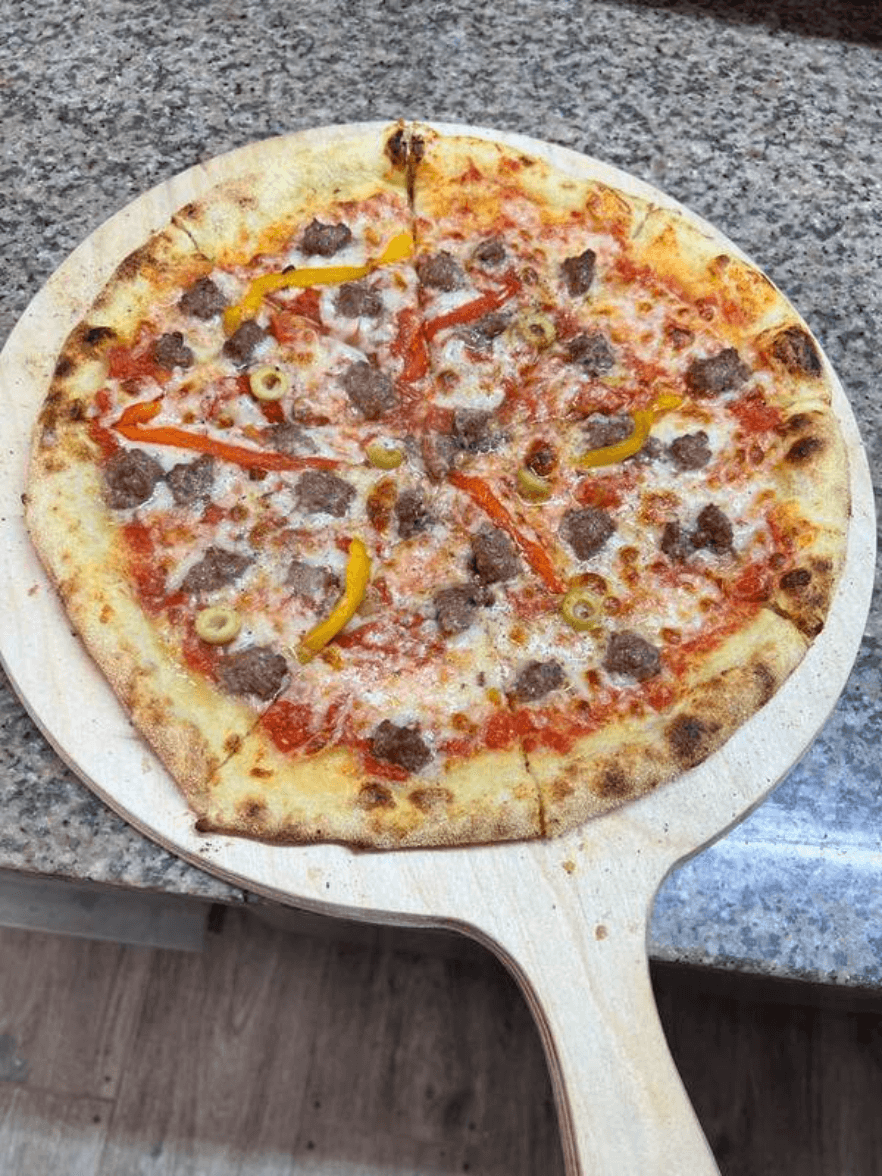 Pizza Bolognaise