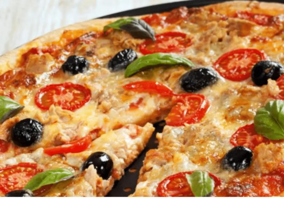 Pizza Al Tonno