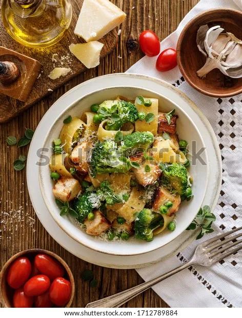 Pasta Roquefort