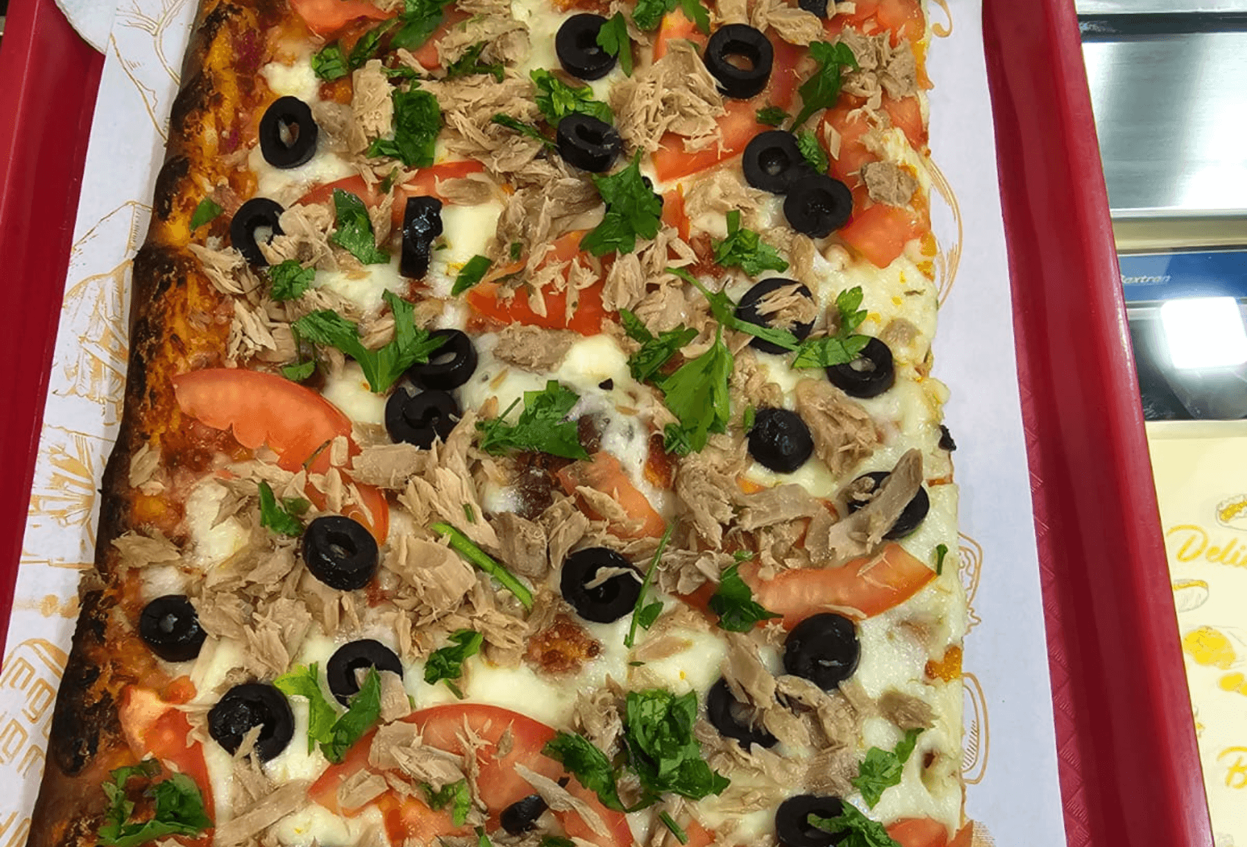 Pizza Tonno