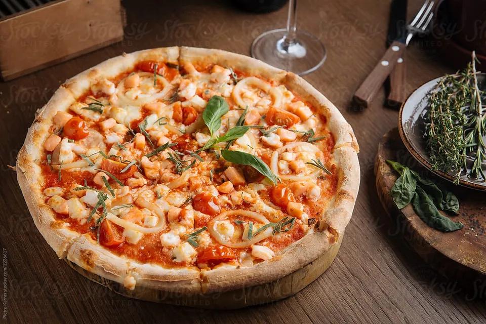 Pizza Sea Food