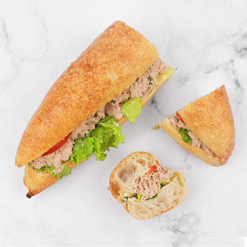 Sandwich Thon + Cacher + Mortadelle + Oeuf