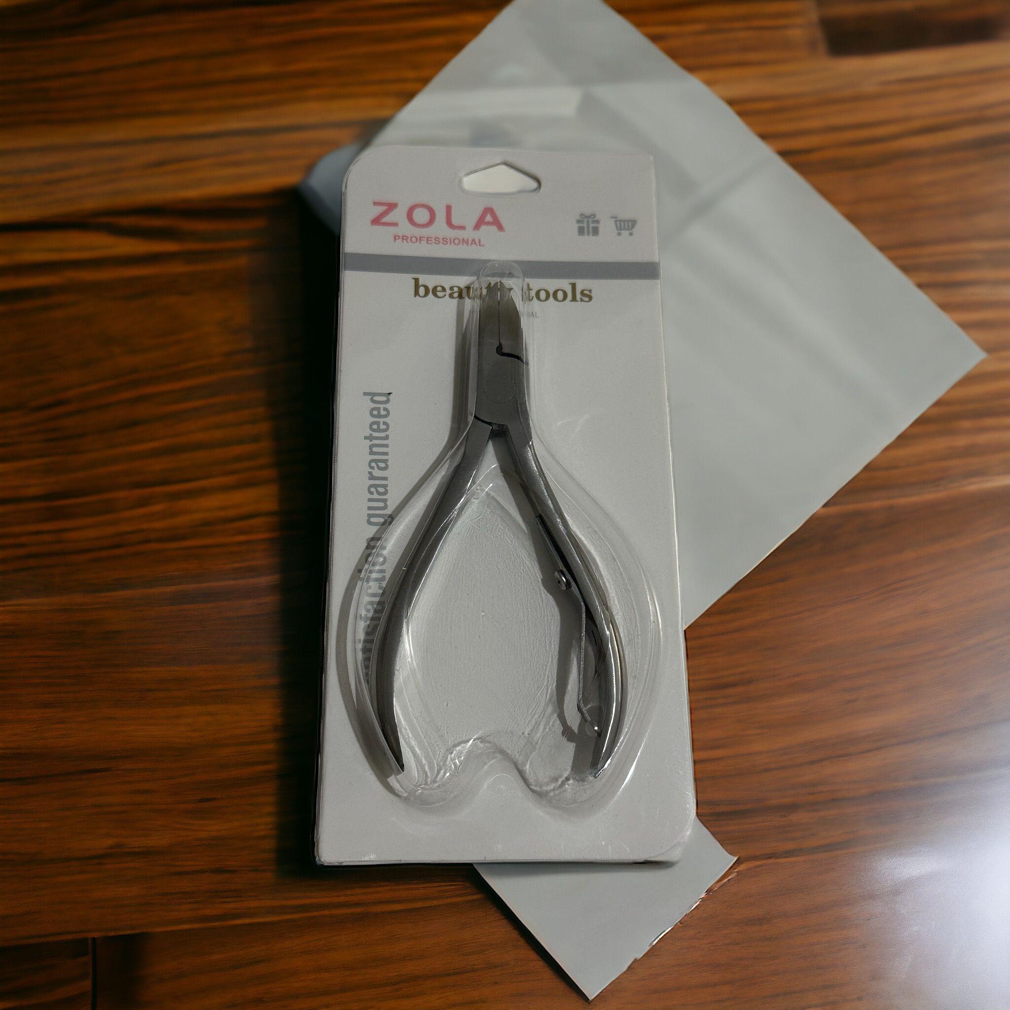 Pince à cuticules professionnelle