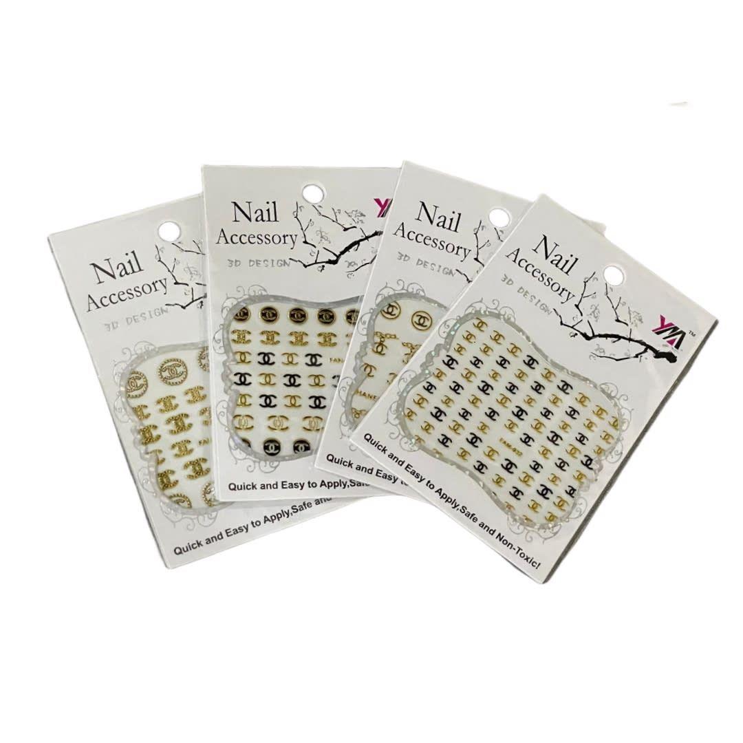 Décoration motif luxe ongle