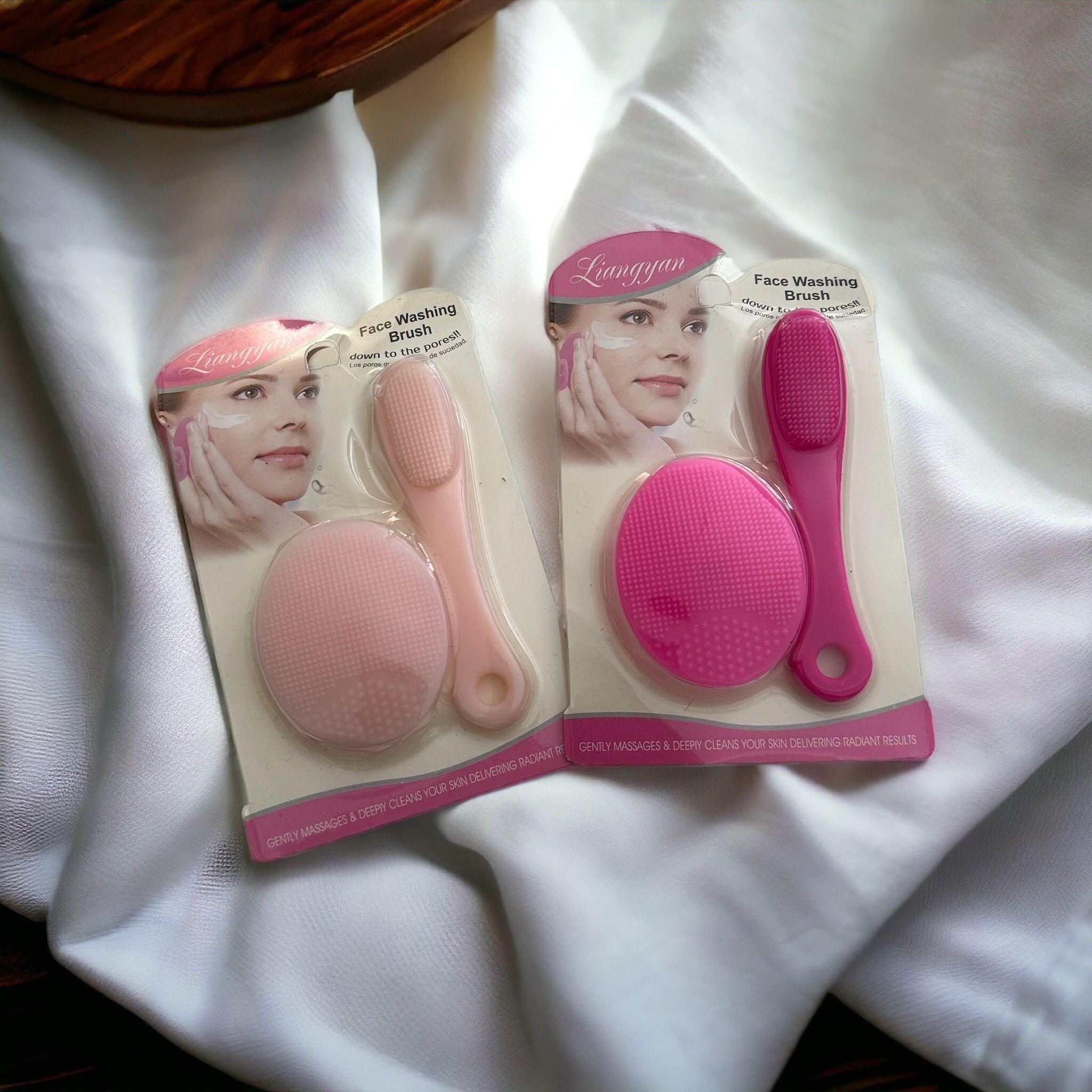 Double brosse pour nettoyer votre visage