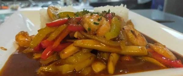Wok Crevette Calamar Aigre-Doux