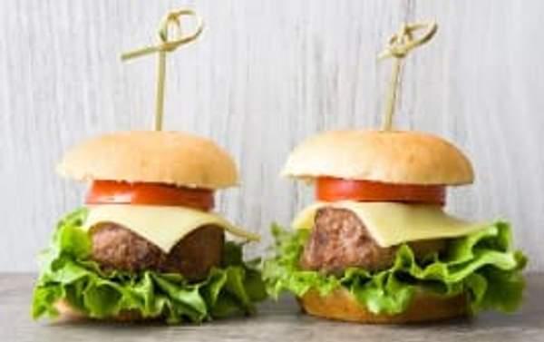 2 Mini Burgers