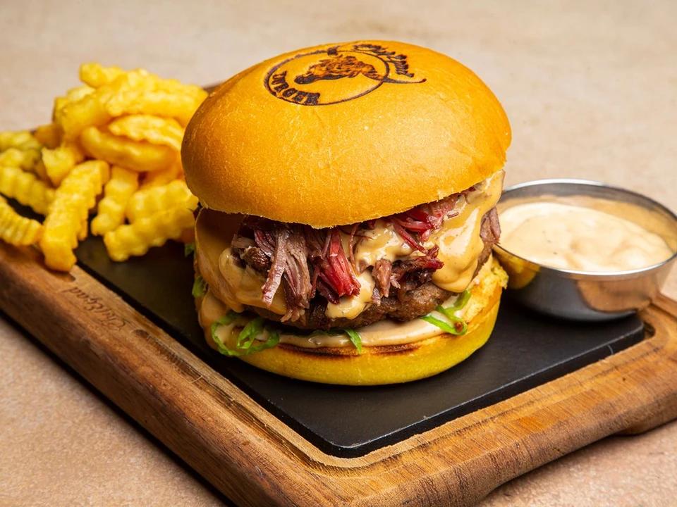 Chef Eyad Biskret Burger