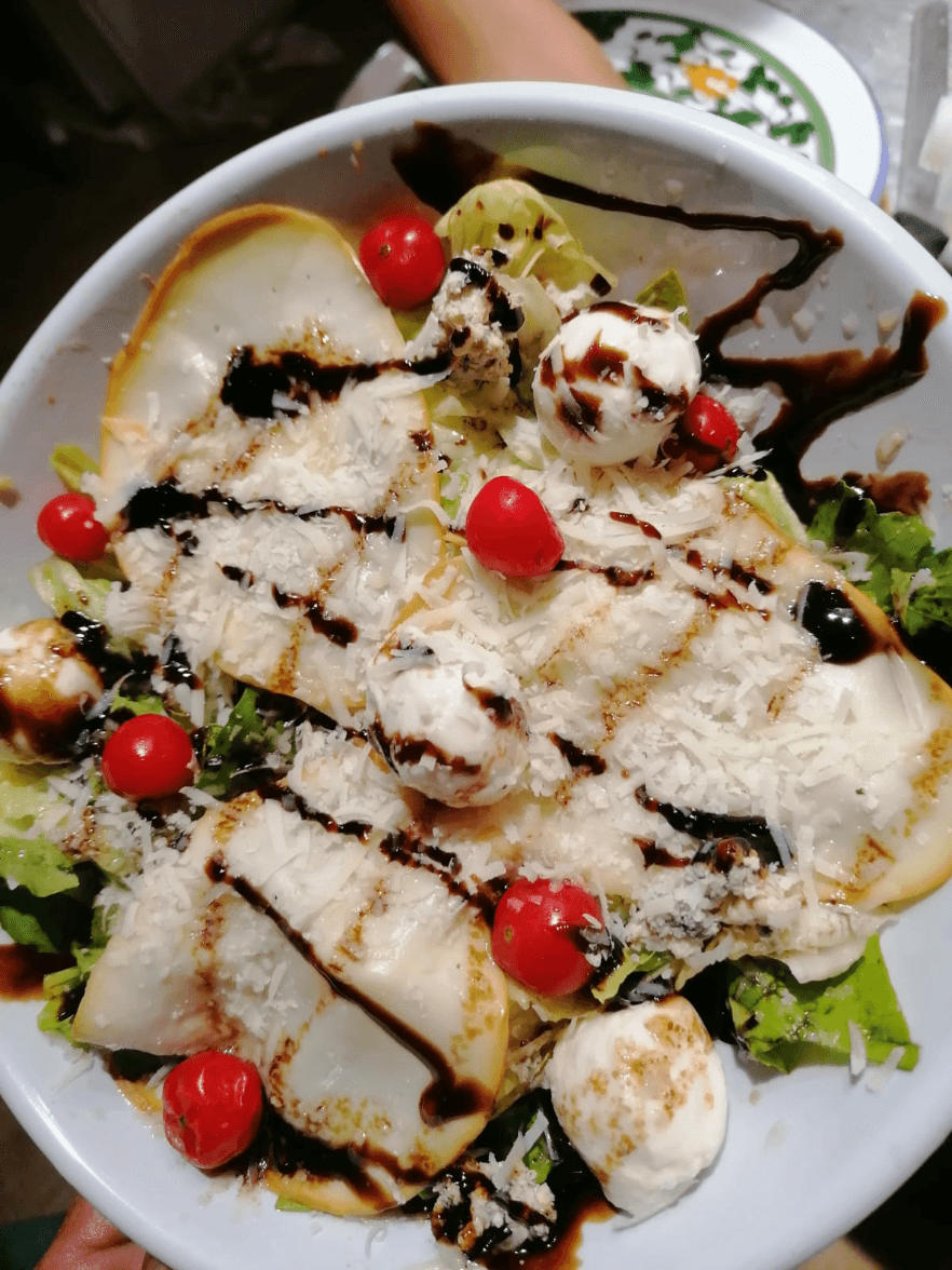 Insalata quattro fromaggi