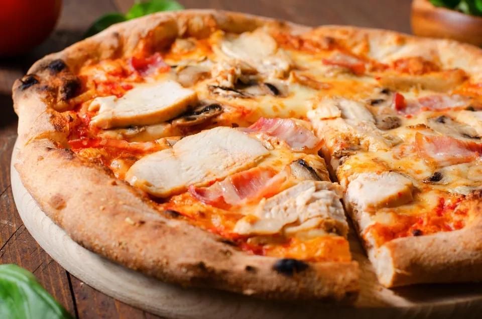 Pizza Poulet fumé