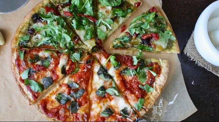 Pizza Moitié-Moitié