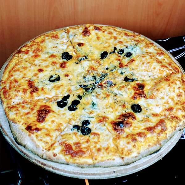 Pizza 4 Fromages