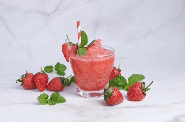 Jus De Fraise Au Lait