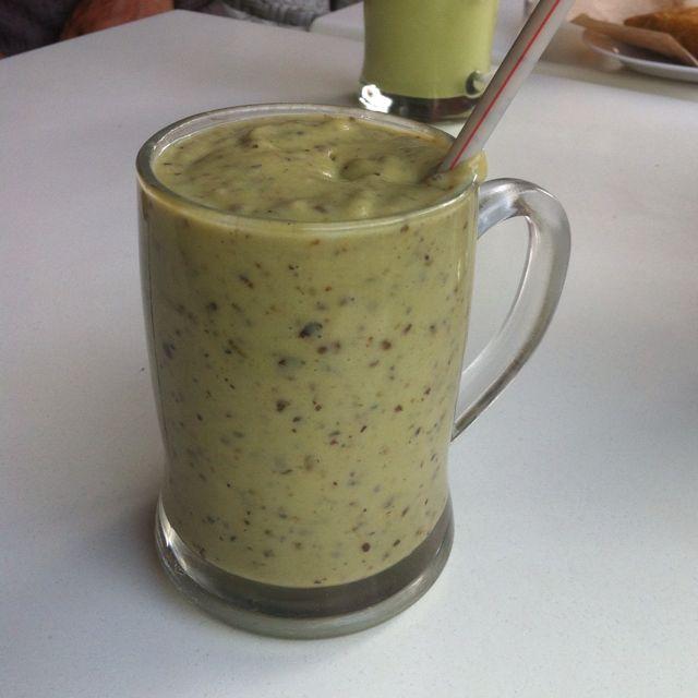 Jus D'avocat Au Fruits Secs