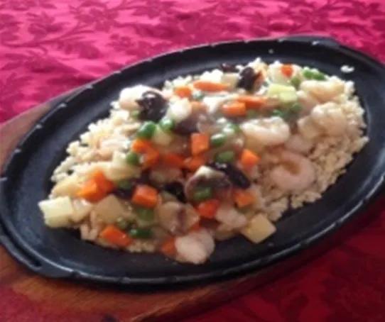 E4. Riz croquant aux crevettes