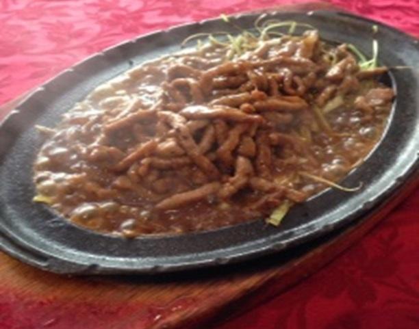 F3. Bœuf Mongolienne à la plaque