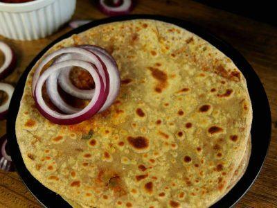 Lal Mirch Paratha