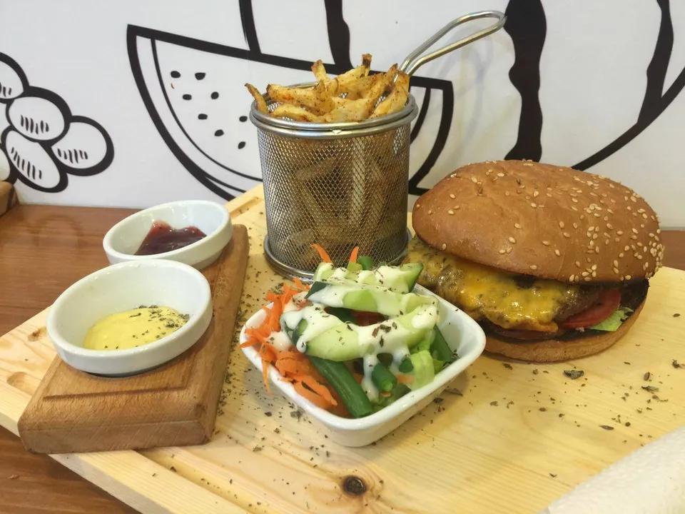 Cheese Burger