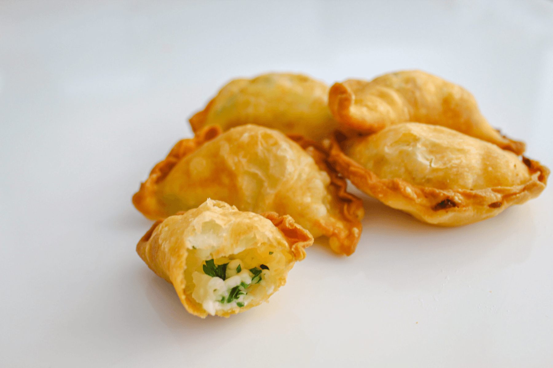 سمبوسك بالجبنة