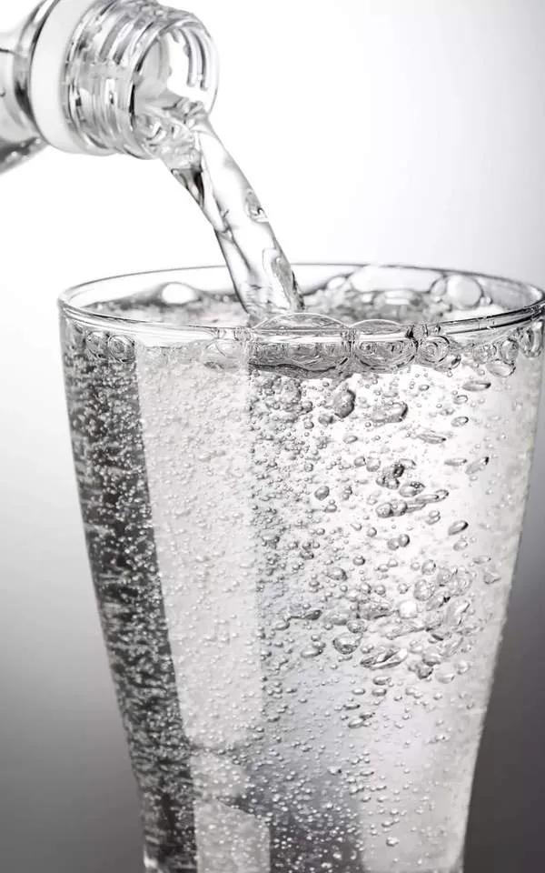 Eau Gazeuze