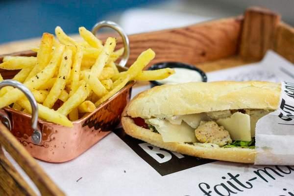 La " César" En Sandwich