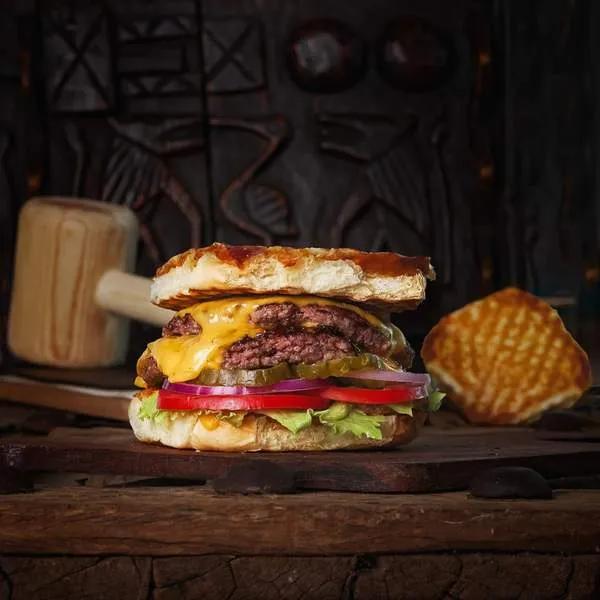 Hollywood Burger