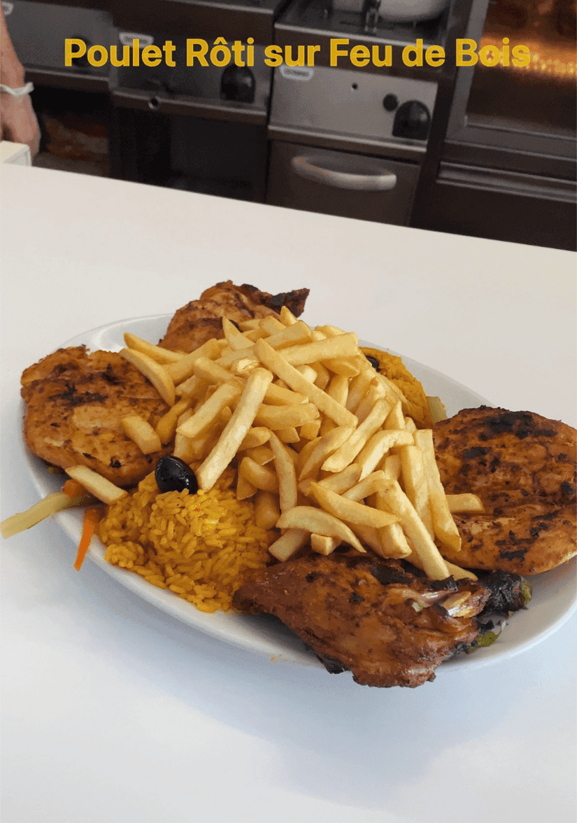 Poulet Sur Feu De Bois