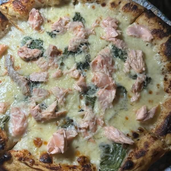 Pizza Saumon épinards