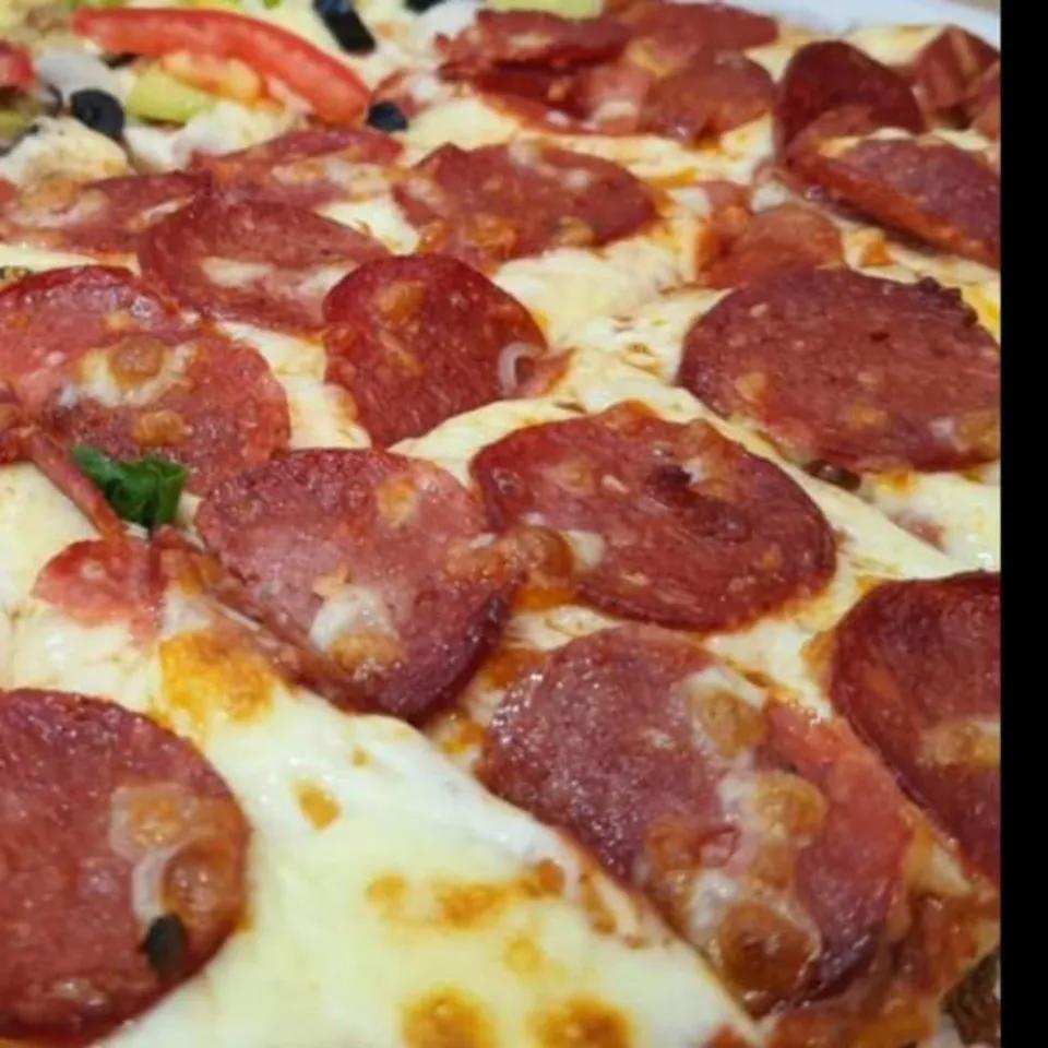 Pizza Pepperoni