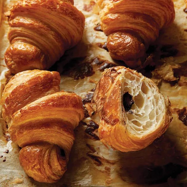Croissant au chocolat
