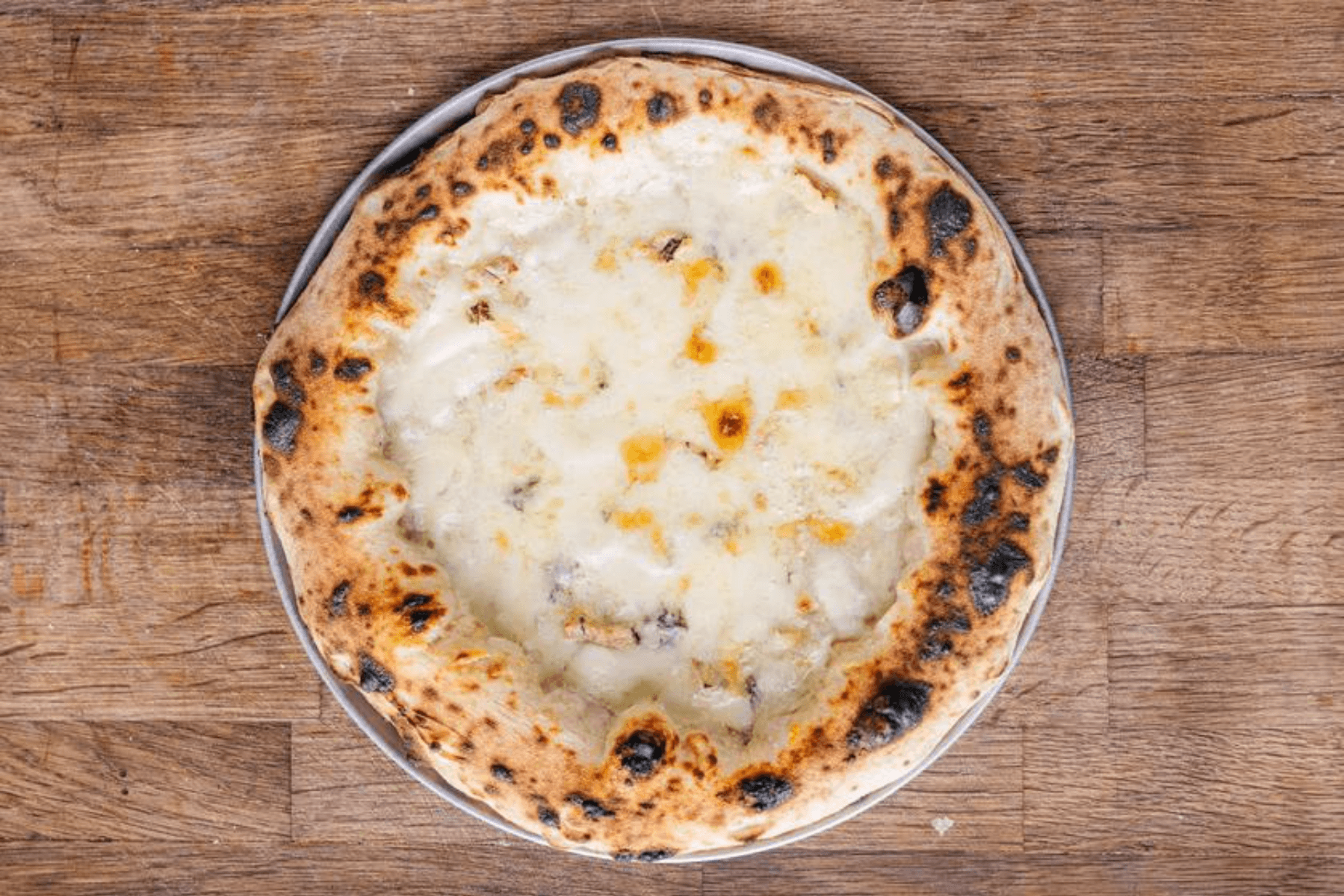 Pizza Quattro Formaggi Bianca