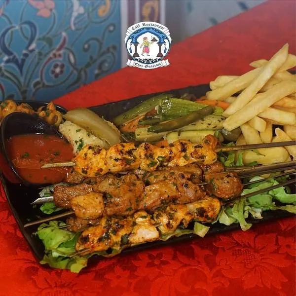 Grillade De Brochettes Mixtes