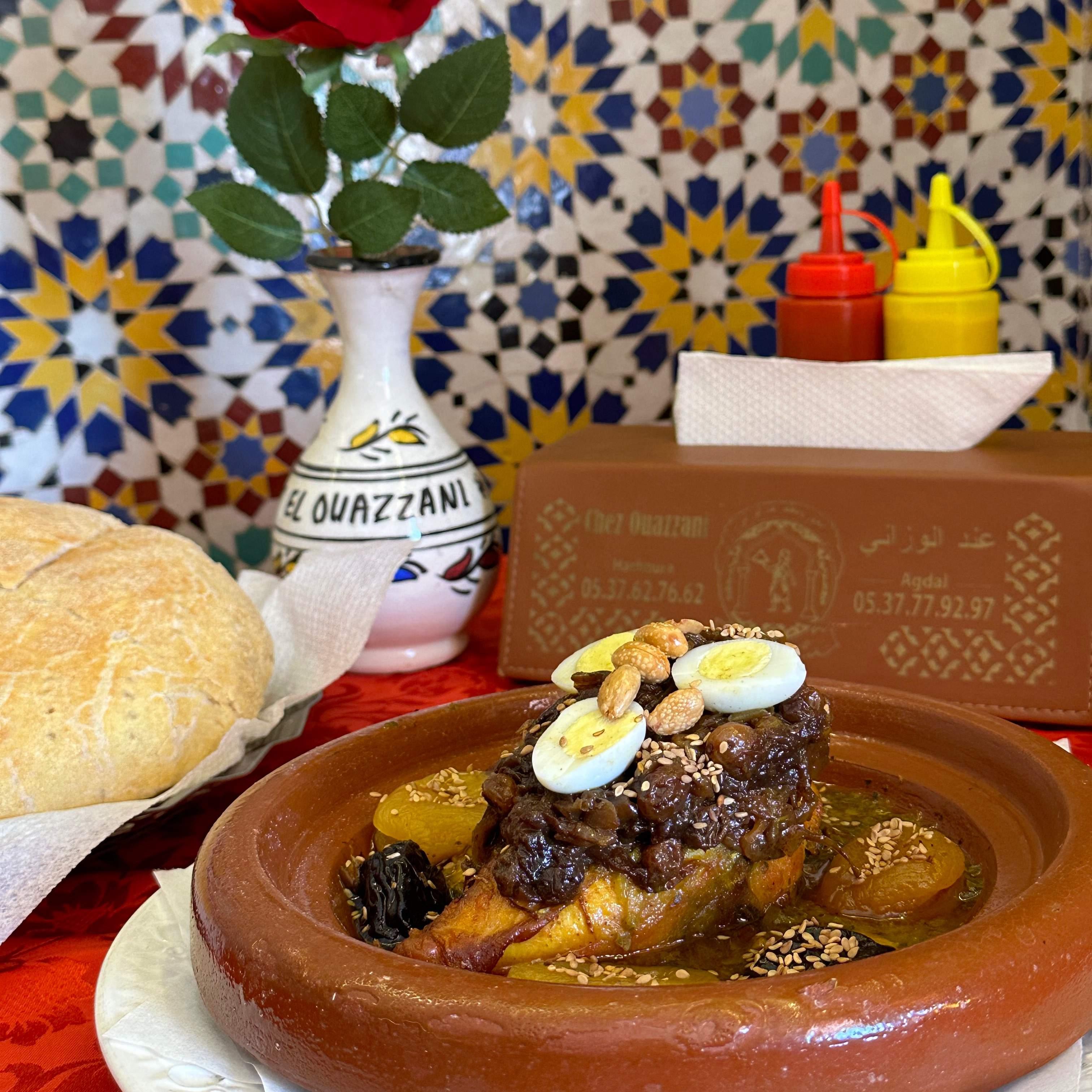 Tajine Djaj Bel Berkok W Mechmach, Besla W Zbib