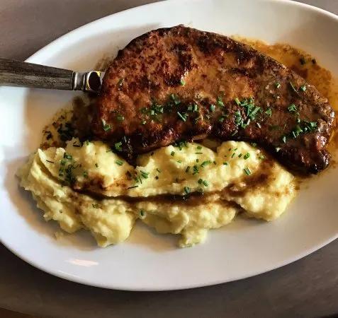 Foie sauté à l'ail