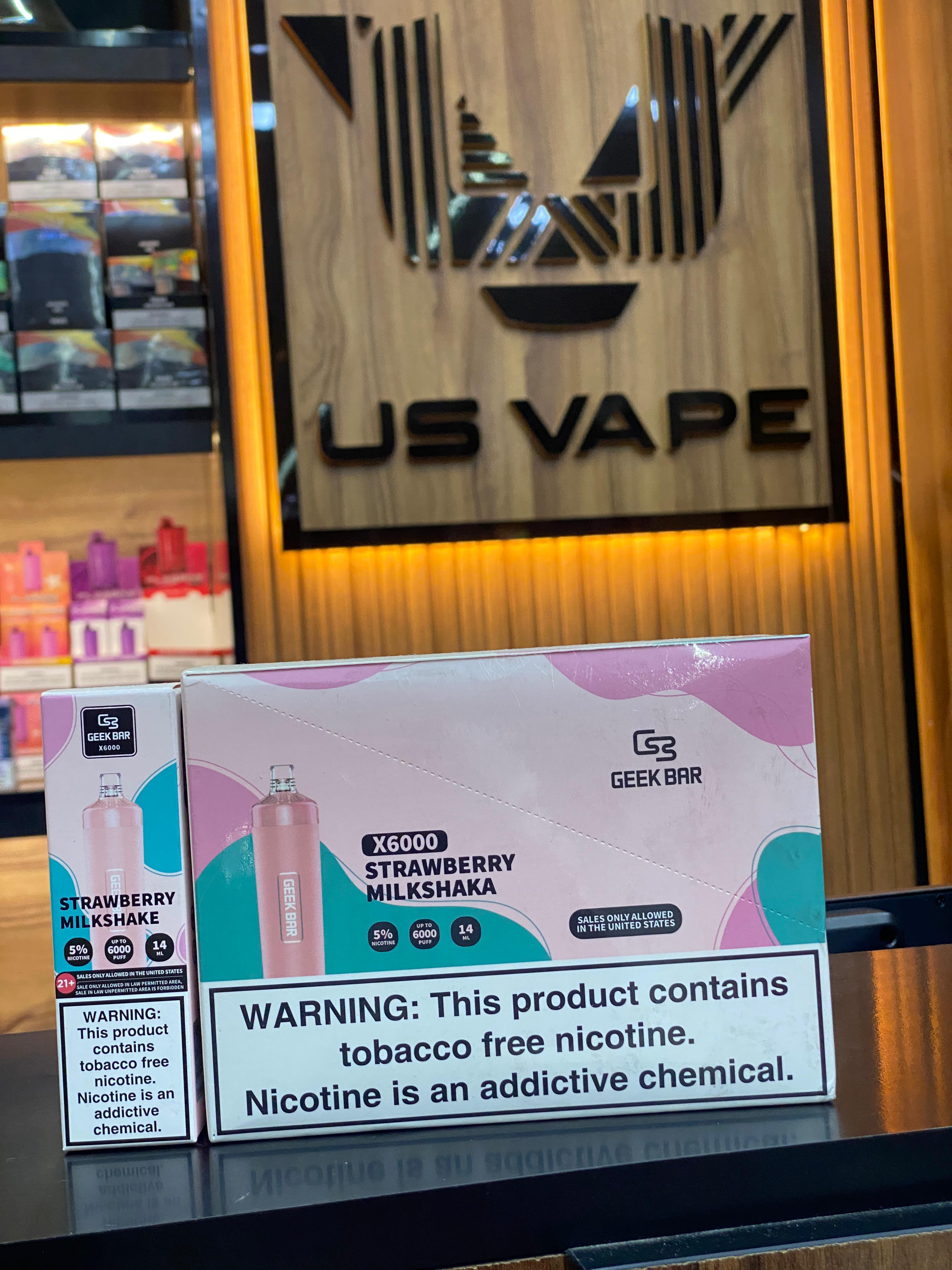 Geek Bar 6000 Puffs- Strawberry Milkshaka