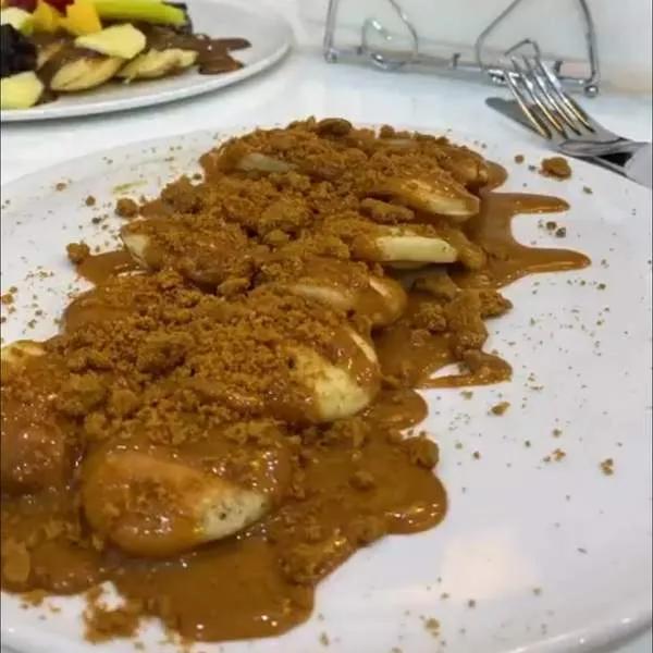 mini pancakes lotus