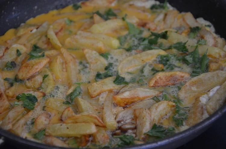 Frite Omelette