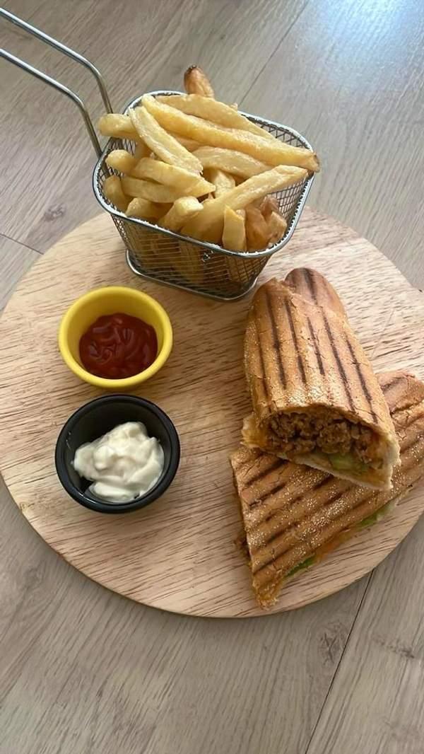 Sandwich Viande Hachée