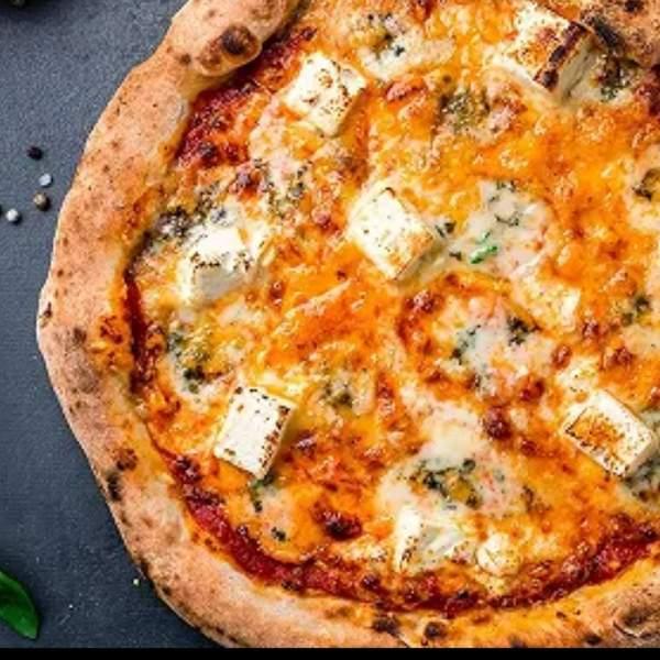 Pizza 4 Fromages