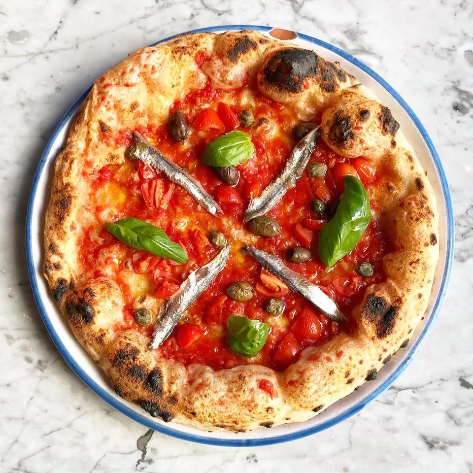 Pizza Pécheur