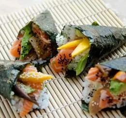 Temaki Saumon avocat - 1 pièce