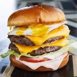 Double Burger SOYUM avec frites