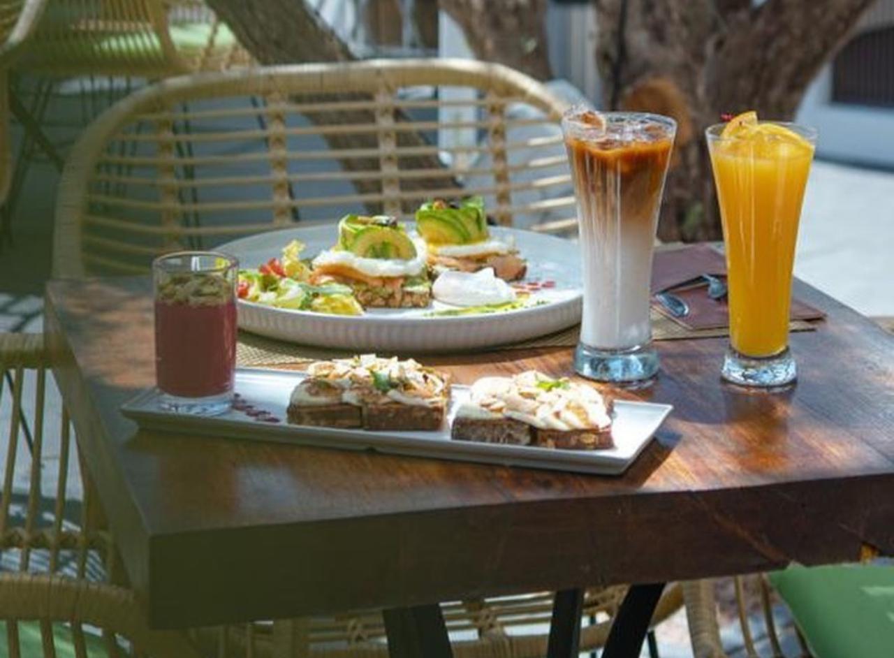 Salade+Plat+Soda+Dessert