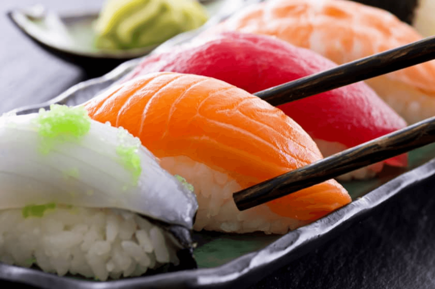 Nigiri Mixte( Saumon, Avocat, Thon )