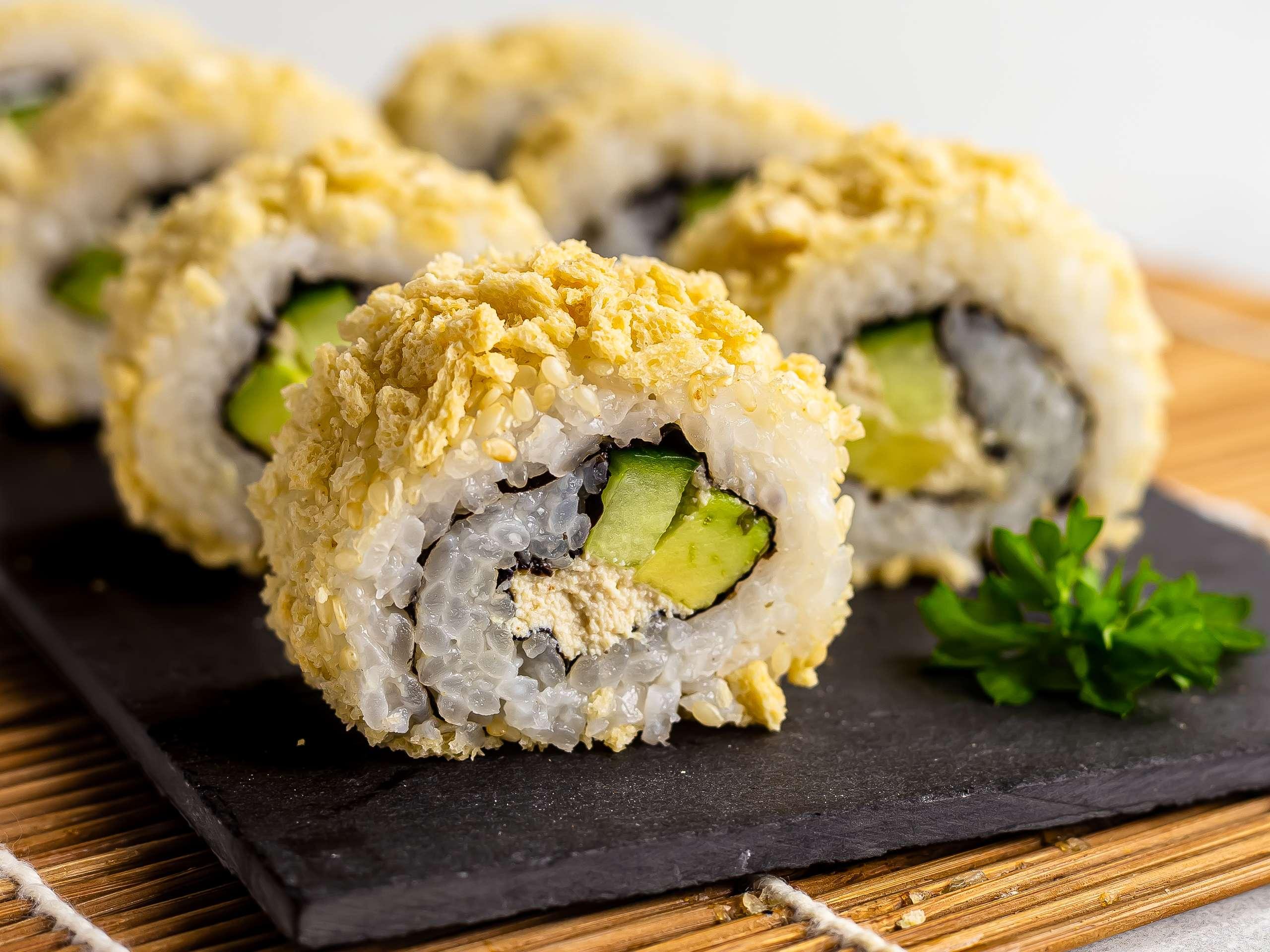 California Roll Crispy Thon Avocat 8 Pcs